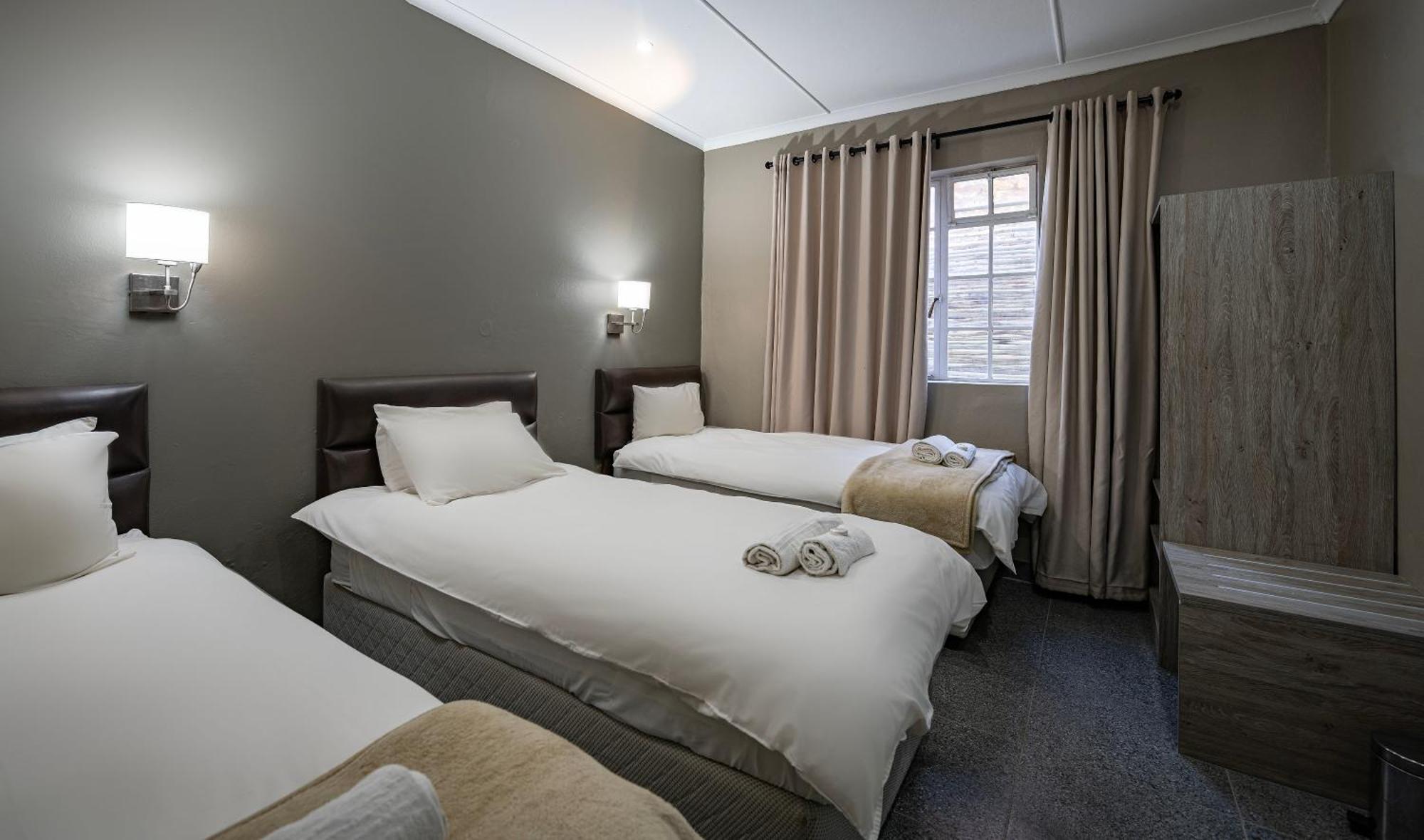Calvinia Hotel Dış mekan fotoğraf