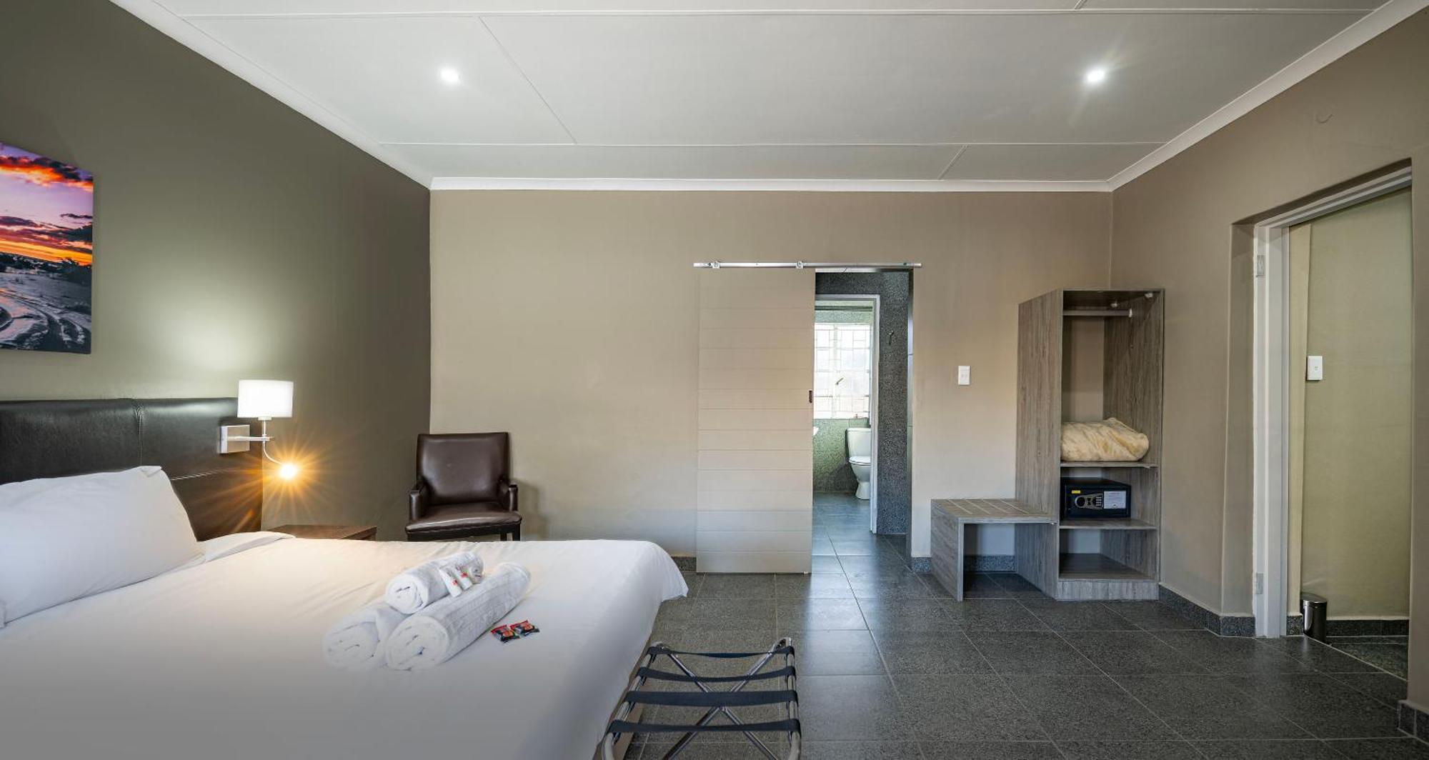 Calvinia Hotel Dış mekan fotoğraf